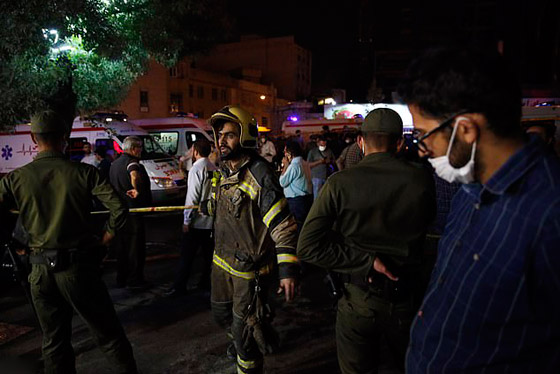 بالفيديو والصور: 19 قتيلا بانفجار ضخم في عيادة طبية في طهران صورة رقم 16