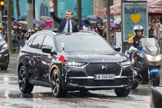 احراج رئيس فرنسا بعد أن تعطلت سيارته في بولندا! صورة رقم 6