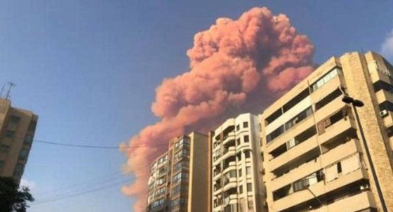 انفجار هائل يهز بيروت: 10 قتلى ومئات الجرحى ودمار هائل صورة رقم 8