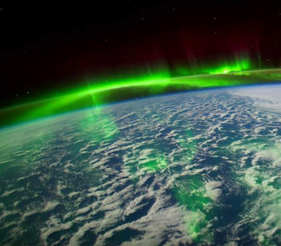 رائد فضاء روسي يلتقط صورا مدهشة لأضواء الشفق القطبي من الفضاء صورة رقم 3