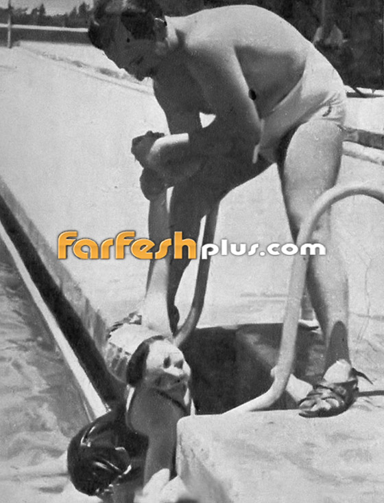 صور رومانسية ولقطات مرحة: ثنائيات نجوم الزمن الجميل على البحر صورة رقم 16
