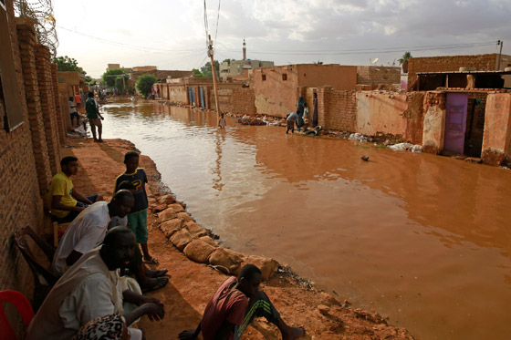 تحرك عربي عاجل لدعم السودان.. وطائرة مساعدات إلى الخرطوم صورة رقم 4