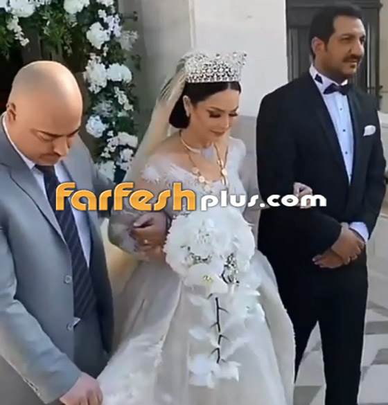 صور وفيديو ديانا كرزون بفستان الفرح ليلة زفافها والأمن يستدعي العريس! صورة رقم 7