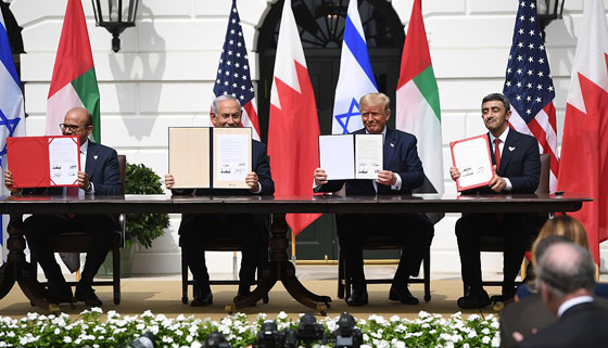 رسميا.. الإمارات والبحرين توقعان معاهدة السلام التاريخية مع إسرائيل صورة رقم 4