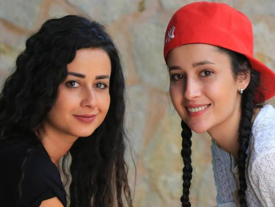 روعة السعدي وشقيقتها يخطفان الأنظار بوصلة رقص عبر تيك توك..فيديو! صورة رقم 3