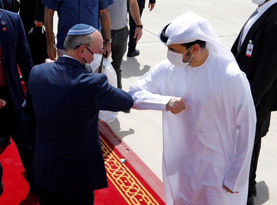 الإمارات تعلن أن مواطنيها سيُسمح لهم بالسفر والإقامة بإسرائيل 90 يوما صورة رقم 3