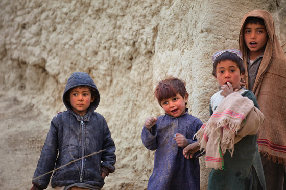 القتل أو التشويه.. خطر يطارد الأطفال في أفغانستان صورة رقم 5