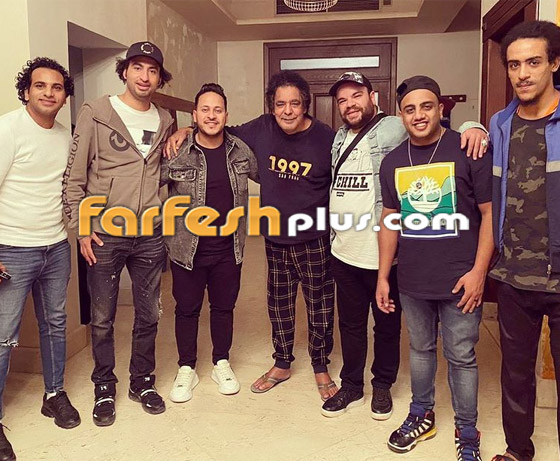 الظهور الأول للكينج محمد منير بعد تعرضه لوعكة صحية ودخوله المستشفى صورة رقم 2