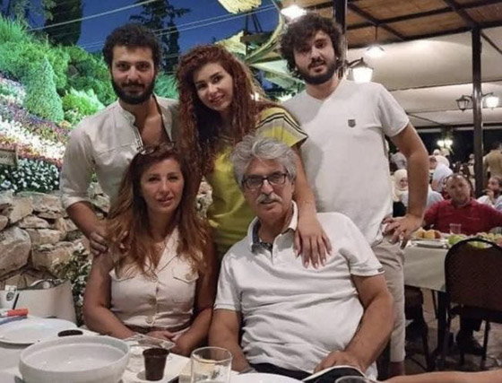 في ظهور نادر.. ابنة عباس النوري تخطف الأضواء والجمهور: 