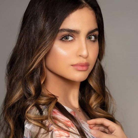 فيديو نادر: حلا الترك طفلة بدون اسنان تغني بجرأة واتقان لأم كلثوم صورة رقم 6