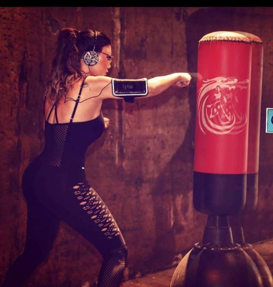 نجمات اشتهرن بلياقتهم البدنية منهن هيفاء وهبي ورانيا يوسف.. من الاكثر رشاقة؟  صورة رقم 10