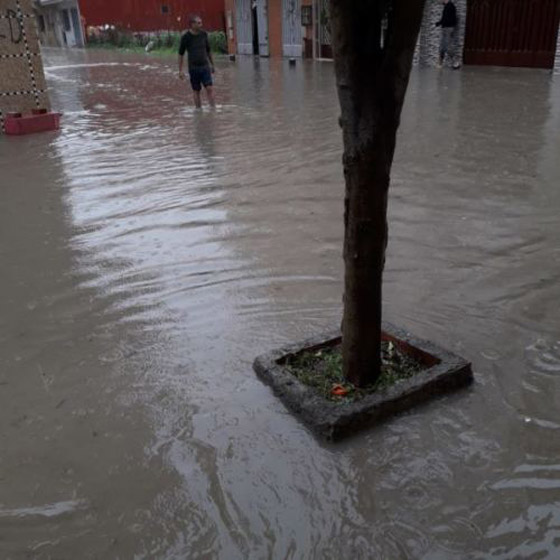 فاجعة تهز المغرب.. مياه الأمطار تقتل 24 شخصا في معمل سري للنسيج صورة رقم 12