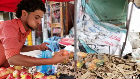 جدلية الحرب والحياة.. مشاهد من صراع اليمنيين من أجل البقاء صورة رقم 10