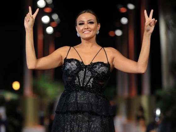جمعتهما قصة حب لـ26 عاماً تكلَّلت بالزواج.. بشرى تكشف تفاصيل علاقتها بسالم هيكل صورة رقم 6