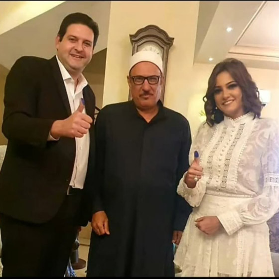 جمعتهما قصة حب لـ26 عاماً تكلَّلت بالزواج.. بشرى تكشف تفاصيل علاقتها بسالم هيكل صورة رقم 3