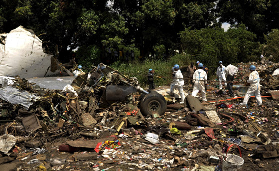 كارثة جوية تهز السودان.. تحطم طائرة بعد الإقلاع ومصرع جميع ركابها صورة رقم 2