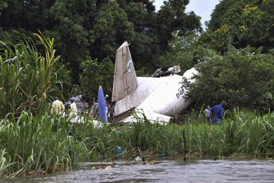 كارثة جوية تهز السودان.. تحطم طائرة بعد الإقلاع ومصرع جميع ركابها صورة رقم 8