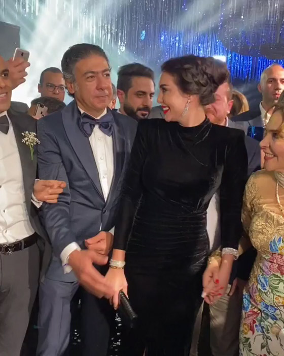 أحدث ظهور لياسمين صبري بصحبة زوجها أحمد أبو هشيمة في حفل زفاف.. فيديو صورة رقم 2