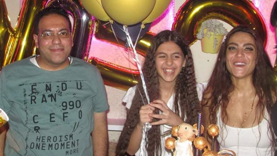 صور دوللي شاهين مع ابنتها نور التي كبُرت وأصبحت شابة.. هل تشبهها؟ صورة رقم 8