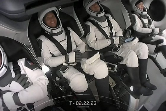 حدث تاريخي: إطلاق أول رحلة سياحية إلى الفضاء وعلى متنها مدنيون صورة رقم 21