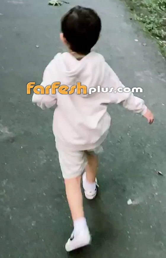 فيديو مؤثر: ابن قصي خولي يهرع لوالده راكضا في المطار ويحتضنه صارخا (أبي!) صورة رقم 12