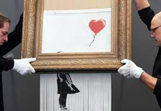 بأضعاف سعرها المتوقع.. لوحة “الفتاة مع البالون” التي “مزّقت نفسها” تُباع بمبلغ ضخم في لندن صورة رقم 5