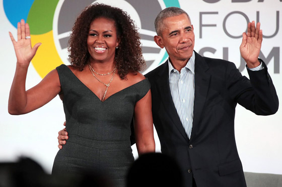 أوباما يكشف عن نصيحة غريبة لزوجته.. طالبته بمرافقة مغني لأنه مضطرب صورة رقم 10