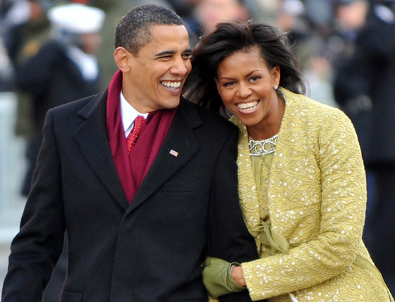 أوباما يكشف عن نصيحة غريبة لزوجته.. طالبته بمرافقة مغني لأنه مضطرب صورة رقم 15