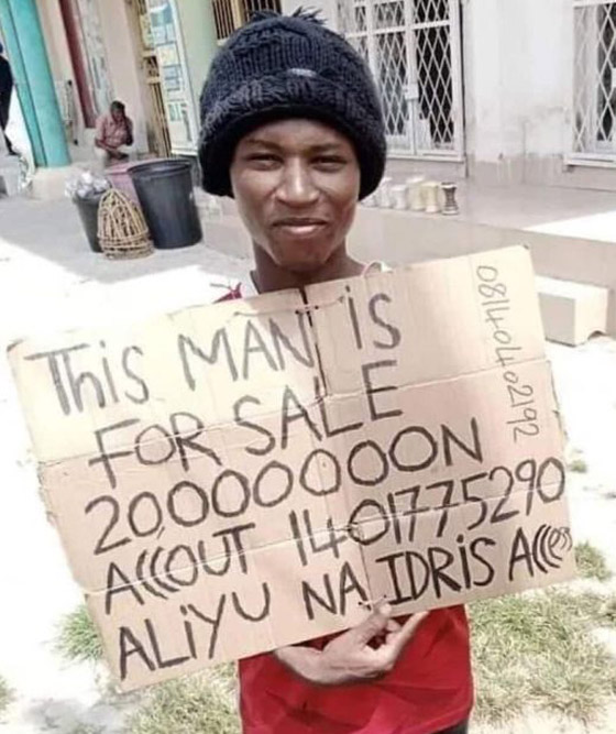 شاب نيجيري يعرض نفسه للبيع مقابل 50 ألف دولار، والشرطة تعتقله! صورة رقم 4