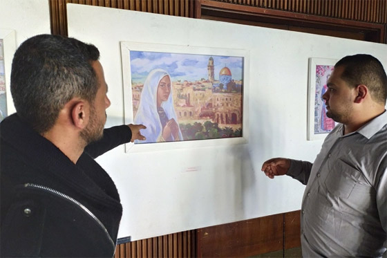 فلسطين بعيون روسية.. 40 فنانا يجسدون بالريشة والألوان حكايات من النضال ضد الاحتلال صورة رقم 3