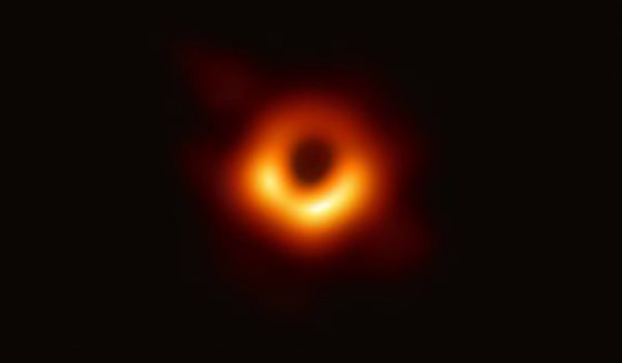 التكنولوجيا الحديثة تكشف ألغاز “الوحوش الكونية”… 7 اكتشافات مذهلة حول الثقوب السوداء صورة رقم 7