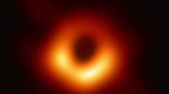 ثقب عملاق بمجرتنا يحجب النور.. تأكيد لنظرية عالم شهير صورة رقم 1