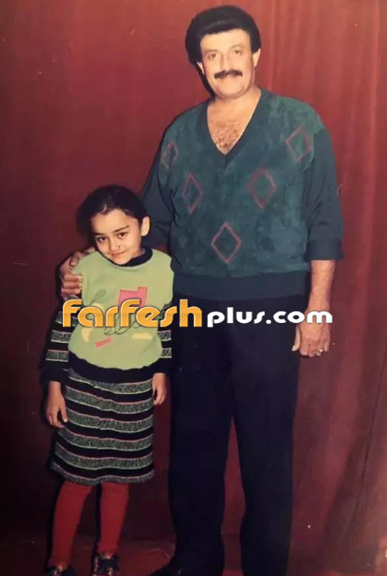 صورة نادرة: سمير غانم مع طفلة معجبة أصبحت الآن من أشهر الفنانات! هل تعرفها؟ صورة رقم 1