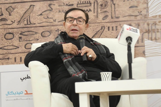 فيديو نادر: سمير صبرى: علمت محمد على كلاي الوضوء والصلاة صورة رقم 5