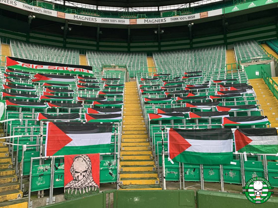 فيديو وصور: نجوم عرب وعالميين رفعوا علم فلسطين في حفلاتهم الغنائية صورة رقم 1