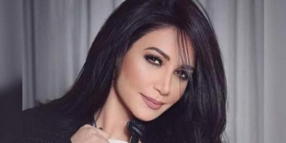 صورة ديانا حداد أمام الكعبة تثير الجدل: أليست مسيحية؟  صورة رقم 4