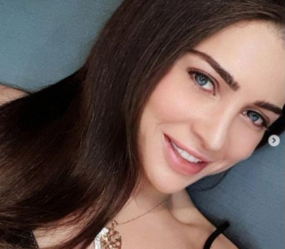 فيديو: مي عز الدين ترد على سؤال من الممثلة الأجمل منك؟ لن تصدقوا من إختارت! صورة رقم 6