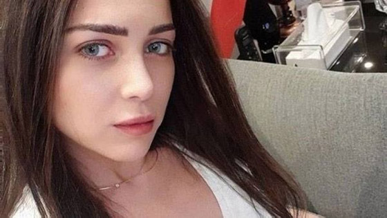 فيديو: مي عز الدين ترد على سؤال من الممثلة الأجمل منك؟ لن تصدقوا من إختارت! صورة رقم 8