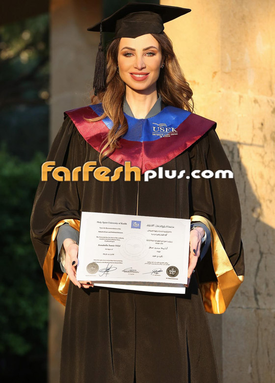 صور أنابيلا هلال تحصل على الدكتوراه.. هل تذكروها في عرب آيدول؟ فيديو صورة رقم 2