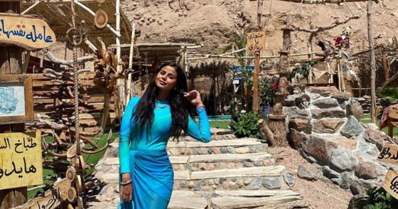صور : منة عرفة تثير الجدل ببوركيني هادية غالب صورة رقم 4
