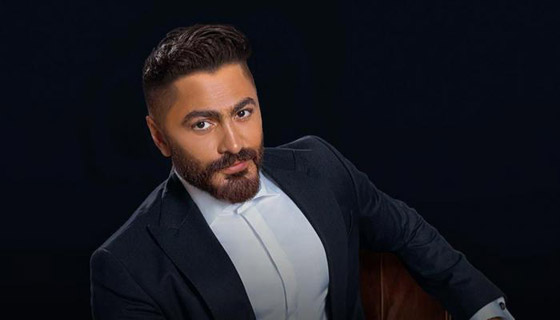 فيديوهات مواقف مضحكة جمعت بين تامر حسني مع الحرس الخاص 