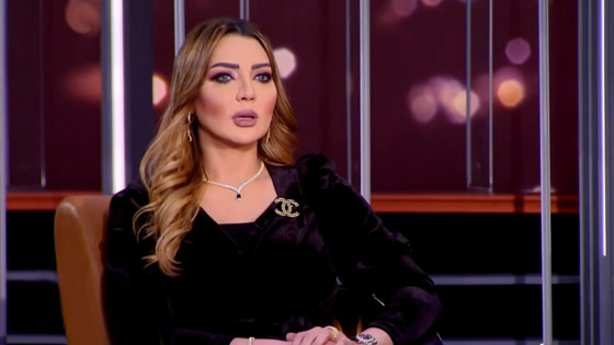 فيديو صادم وتحذير: فنانة مصرية تكشف كيف تشوه وجهها بعد عملية تجميل!  صورة رقم 4