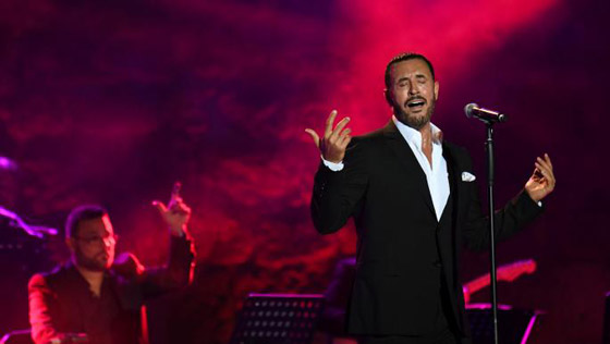 فيديوهات وصور كاظم الساهر بدار الأوبرا: رفض غناء 