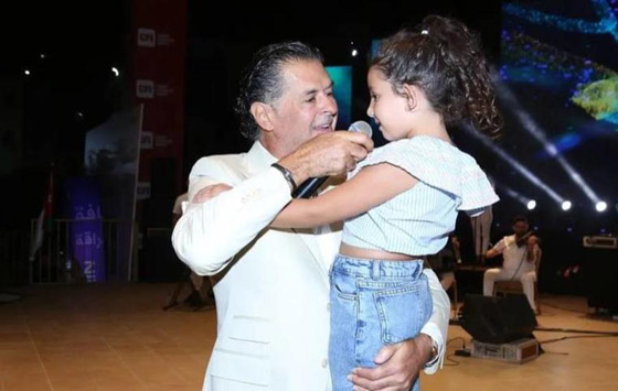 بالفيديو: ما هي قصة الطفلة الأردنية 