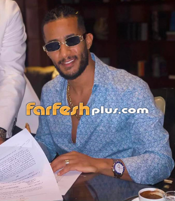 بصابونة من ذهب.. محمد رمضان يثير الجدل مجددا! فيديو صورة رقم 8