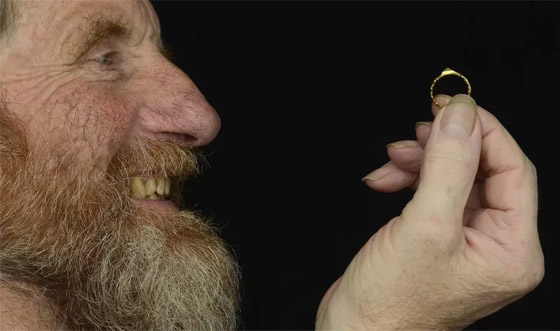 بريطاني يعثر على خاتم من العصور الوسطى يقدر ثمنه بـ35 ألف دولار! صورة رقم 4