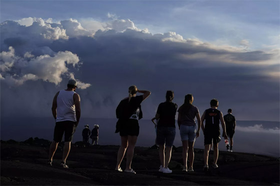 بالصور: ثوران بركاني يخطف البصر في هاواي صورة رقم 5