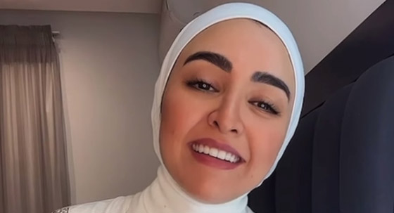 هلا رشدي تتعرض للانتقادات بسبب تحدي “تيك توك” أمام الكعبة صورة رقم 6