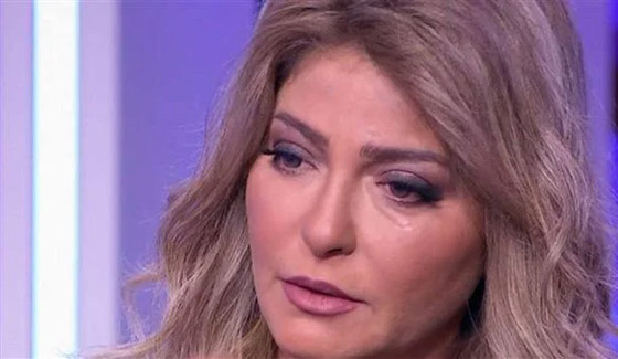 علا غانم باكية: زوجي سرق ذهبي وطردني برا بيتي بـ الروب في نص الليل! صورة رقم 5