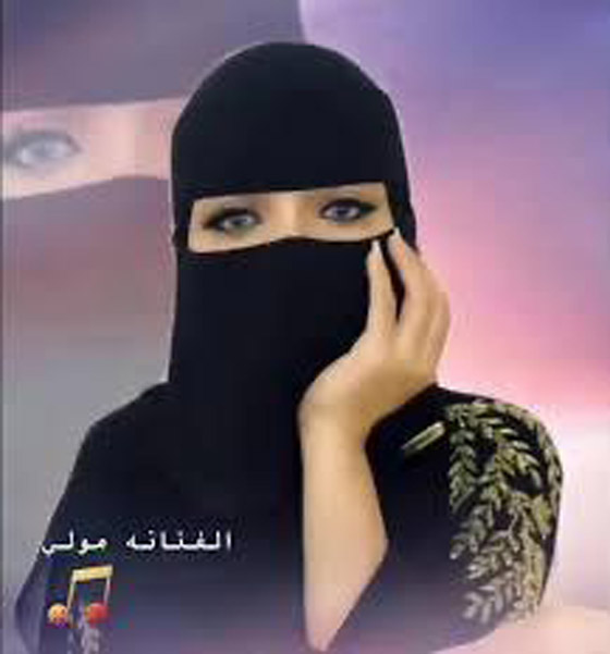 فيديو مذهل: المطربة المنتقبة 